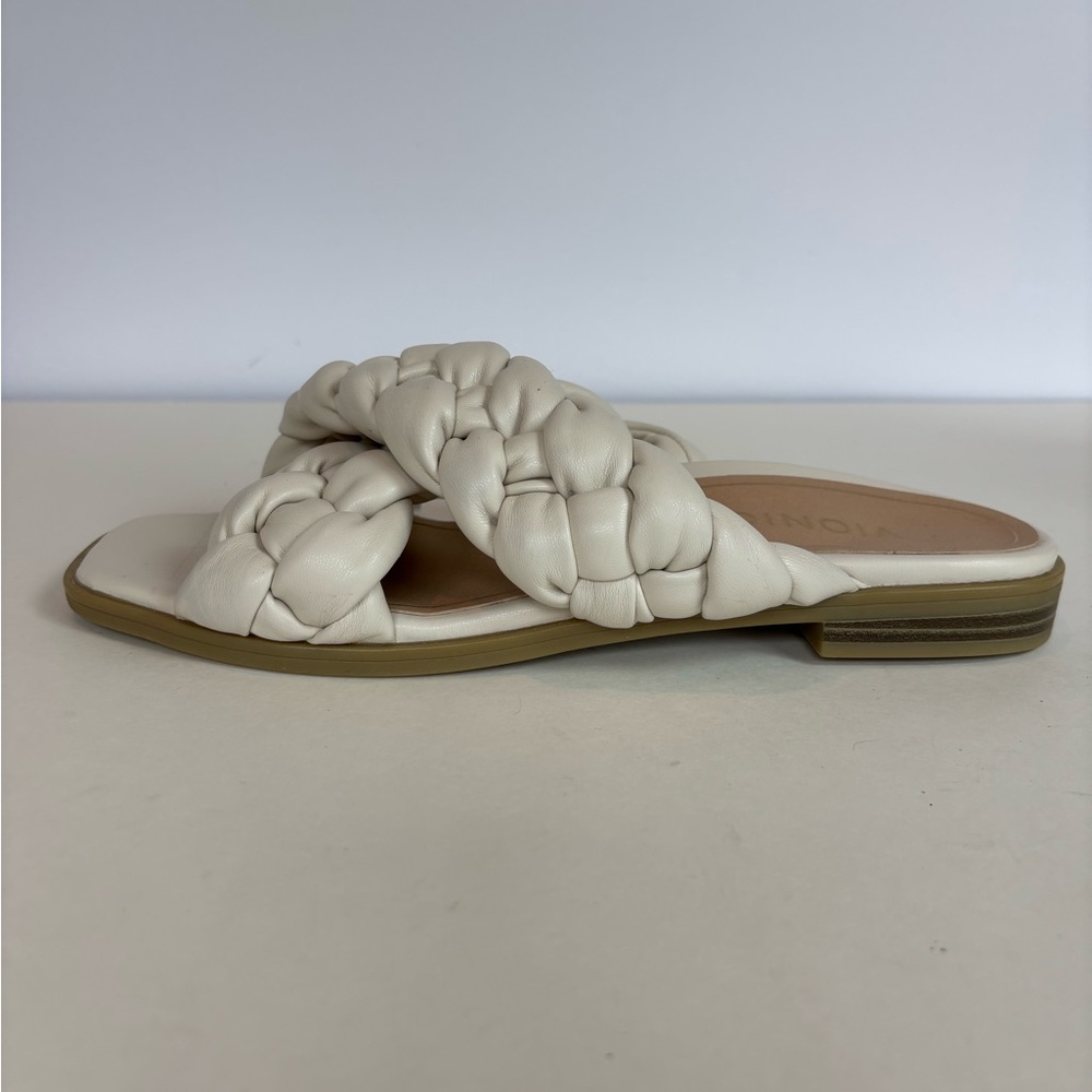 NWOT Vionic Kalina Cream Colored Slide Sandals. Size 8 - Picture 5 of 7